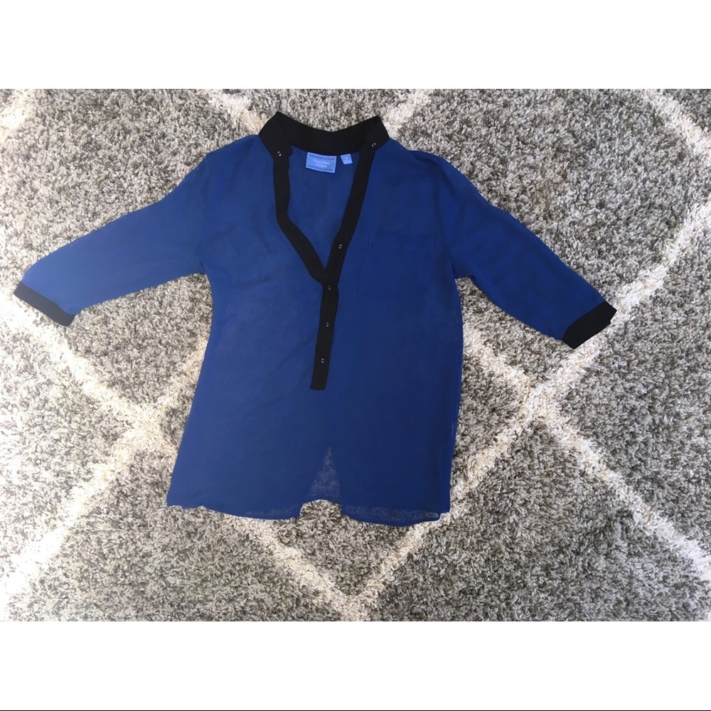 FREE Vera Wang Split Back Blouse